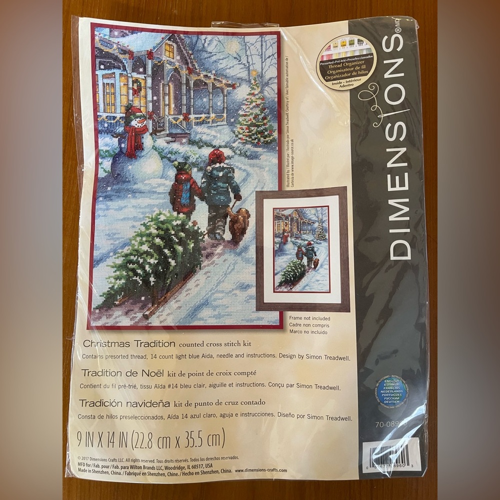 DIMENSIONS Christmas Tradition Cross Stitch Kit NWT